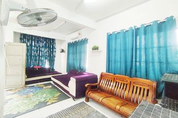 END LOT Double Storey Lorong Cakera Purnama 12/19 Puncak Alam