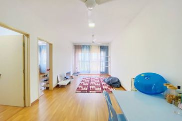 Pangsapuri Jenderam Indah