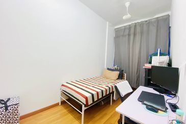 Pangsapuri Jenderam Indah