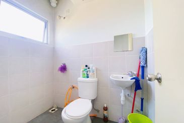 Pangsapuri Jenderam Indah