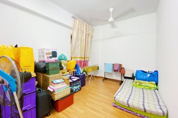 Pangsapuri Jenderam Indah