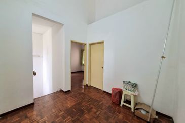 DOUBLE STOREY TERRACE FASA 2 PUNCAK ALAM