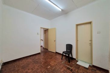 DOUBLE STOREY TERRACE FASA 2 PUNCAK ALAM