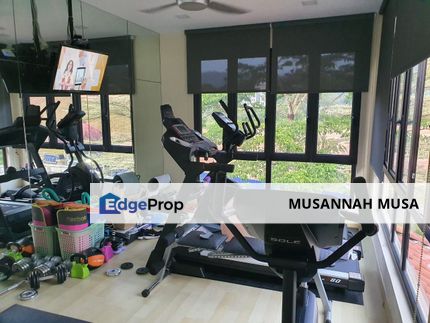 End Lot 3 Storey Semi D Beverly Heights Ampang, Selangor, Selangor, Ampang