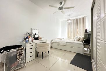 Alam Sanjung Serviced Apartment