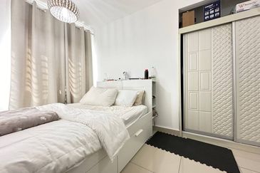 Alam Sanjung Serviced Apartment