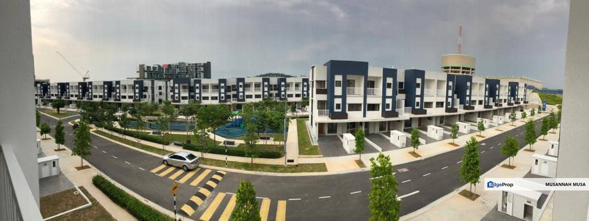 1.5 Storey Upper Floor End Lot AYDEN Townhouse Kota Warisan, Selangor, Sepang
