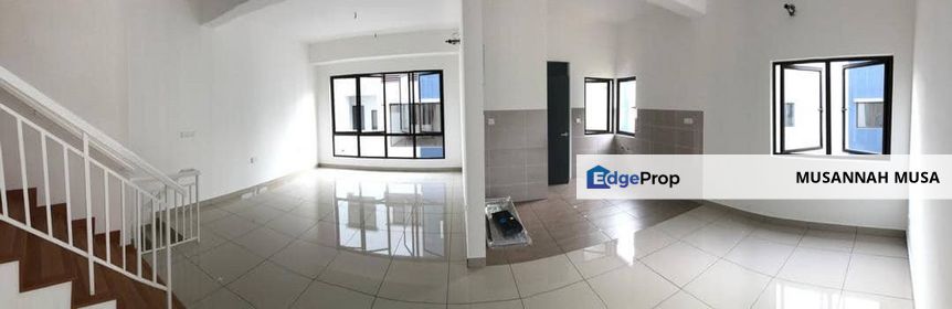 1.5 Storey Upper Floor End Lot AYDEN Townhouse Kota Warisan, Selangor, Sepang