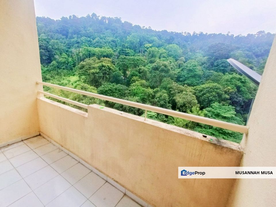 End Lot Unit Permai Prima Apartment Jalan M, Kg. Tasik Permai Ampang Jaya, Selangor, Selangor, Ampang