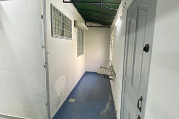 Bandar Country Homes