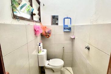 Double Storey Taman Medan Baru Petaling Jaya