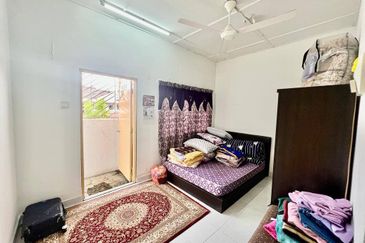 Double Storey Taman Medan Baru Petaling Jaya