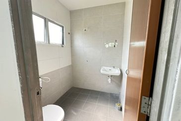 Seksyen 30, Shah Alam