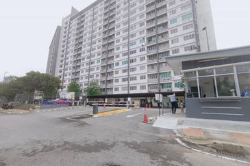 Apartment Sri Embun @ Damansara Damai