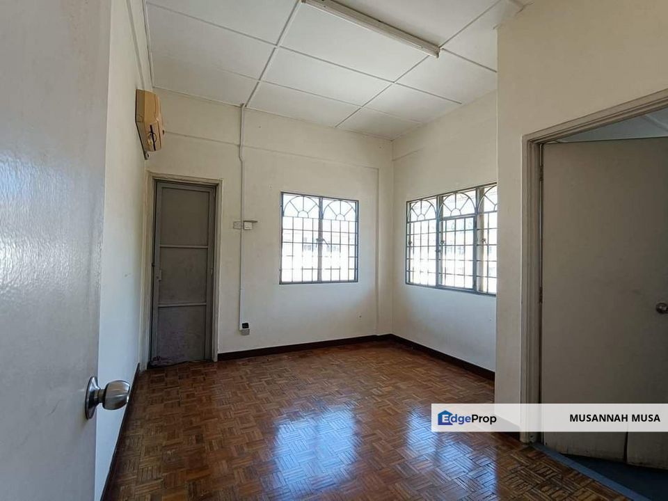 Medium Cost Apartment Las Palmas , Block Rapids Country Homes Rawang Selangor, Selangor, Bandar Country Homes