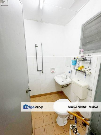 Double Storey Terrace PUJ 2 Puncak Jalil Seri Kembangan, Selangor, Seri Kembangan