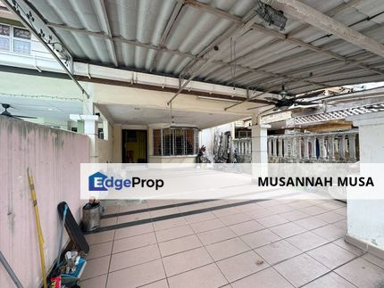 Double Storey Terrace Desa Latania Seksyen 36 Shah Alam, Selangor, Shah Alam