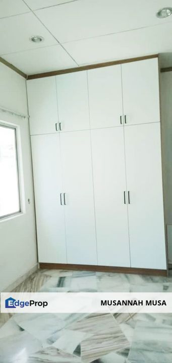 CORNER UNIT D' Puncak Suasana Apartment,  Bandar Tun Hussein Onn, Cheras, Selangor, Cheras