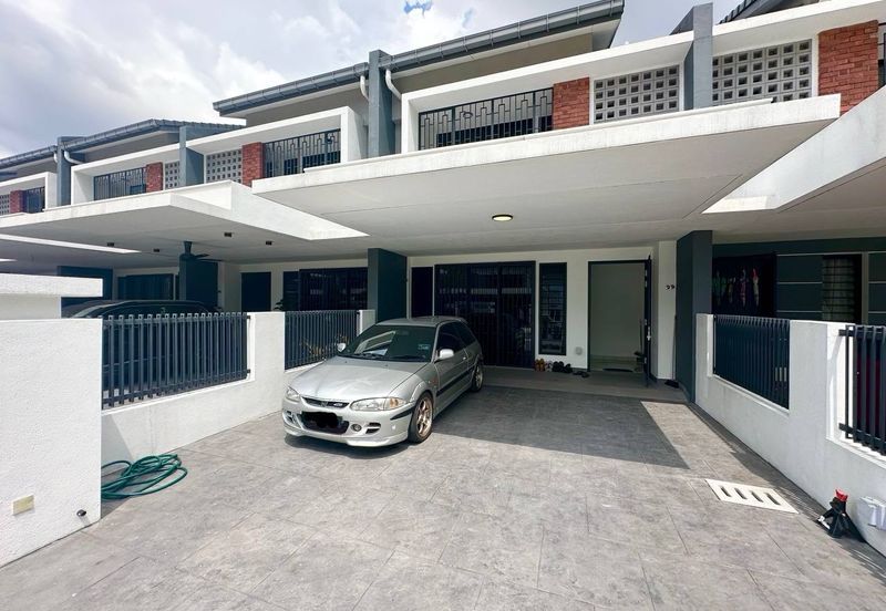 Elmina Green Three @ City of Elmina