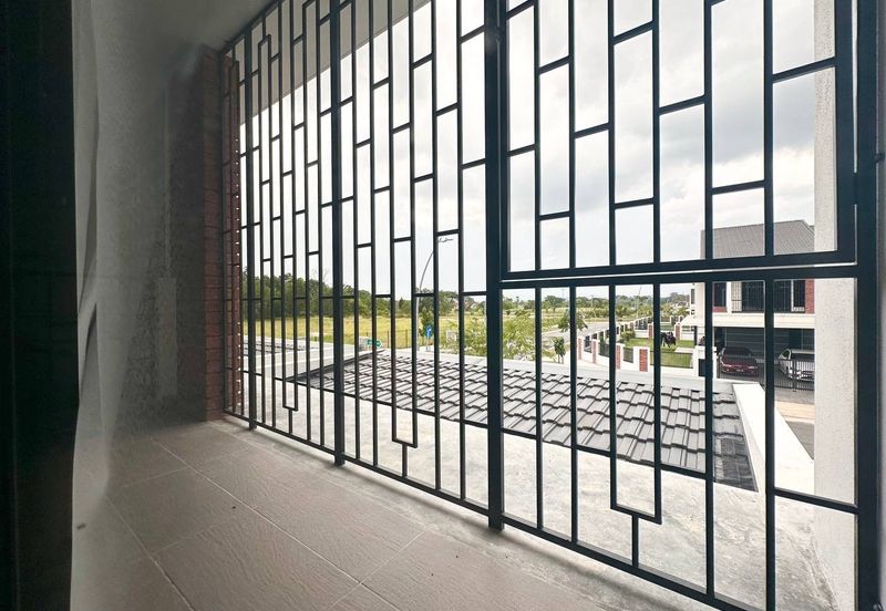 Elmina Green Three @ City of Elmina