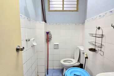 Tasik Height Apartment Bandar Tasik Selatan,Kuala Lumpur