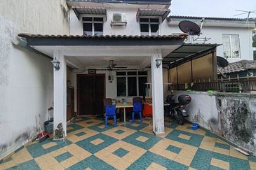 Taman Saujana Puchong