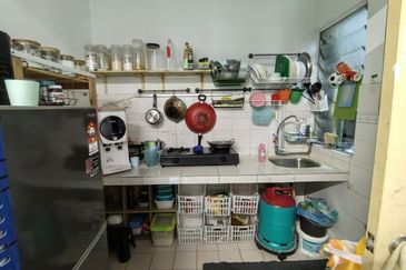 Astana Alam Apartment