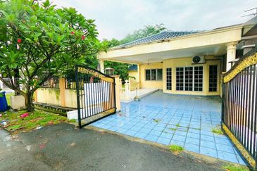 Seksyen 18, Shah Alam