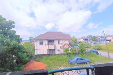 Bandar Country Homes