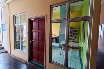 Kristal Heights Apartment