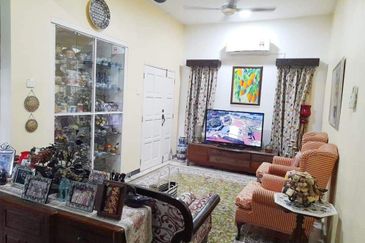 GREEN STREET HOMES (SEREMBAN 2)