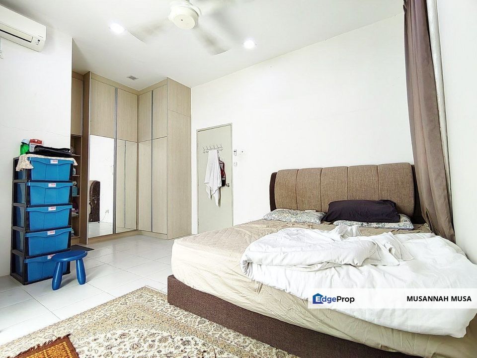 Double Storey Semi-D Cluster, Royal Ivory 2 @ SP 10, Bandar Saujana Putra, Selangor, Jenjarom