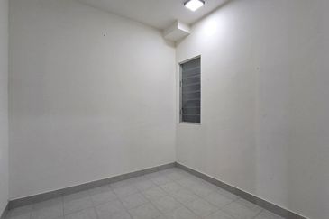 Pangsapuri Laman Adonis