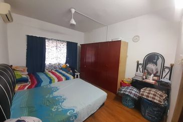 Sri Kinabalu Condominium