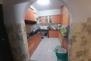 Sri Kinabalu Condominium