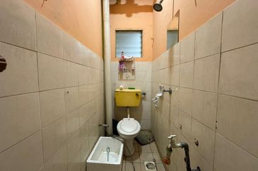 Suria Apartment Jalan Pju 10/14A Damansara Damai, Petaling Jaya, Selangor