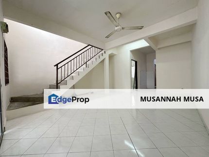 Double Storey Terrace Seksyen 5 Bandar Rinching Semenyih, Selangor, Semenyih