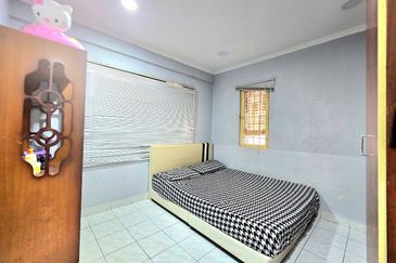 Idaman Sutera Condominium