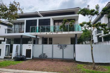 Taman Jenderam Harmoni