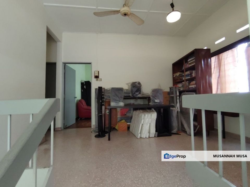 Double Storey Semi D Taman Desa Ros Kajang, Selangor, Kajang