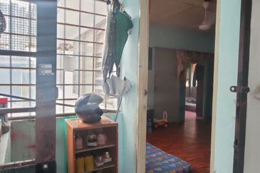 Taman Pinggiran Flat