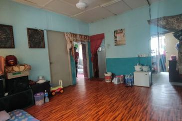 Taman Pinggiran Flat