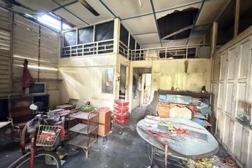 KAMPUNG BARU GUNUNG RAPAT