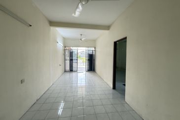 TAMAN LAPANGAN PELANGI