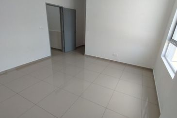 (KHAS UNTUK BUMIPUTRA) RUMAH BARU TERES 2 TINGKAT full extend- 3 MINIT KE MYDIN MUTIARA RINI