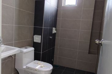 (KHAS UNTUK BUMIPUTRA) RUMAH BARU TERES 2 TINGKAT full extend- 3 MINIT KE MYDIN MUTIARA RINI