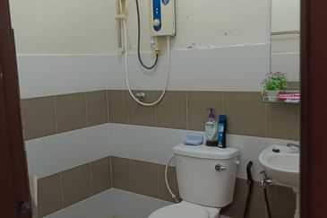 SEMI-D CORNER TANAH LUAS(FULLY FURNISHED)- DESARU WATERPARK / PANTAI DESARU / BALAU / BATU LAYAR