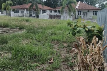 SEMI-D CORNER TANAH LUAS(FULLY FURNISHED)- DESARU WATERPARK / PANTAI DESARU / BALAU / BATU LAYAR