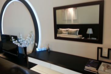 The Shore Hotel & Residences