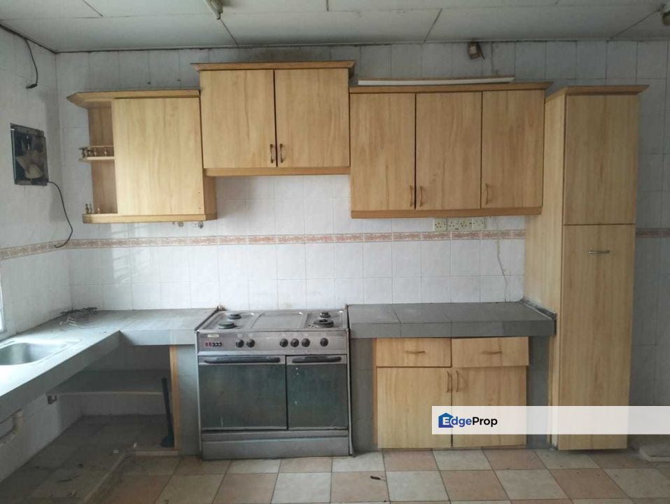 2 Sty Link House Taman Wawasan Puchong , Selangor, Puchong